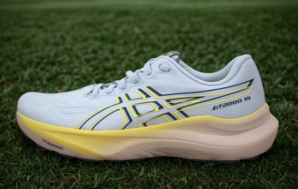 すっきりしたデザインのGT-2000 14